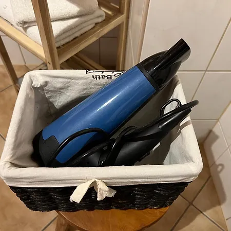 Souterrain-ferienwohnung I 3-4 Pers I Garten & Gemeinschaftspool I Sachsenring Daire